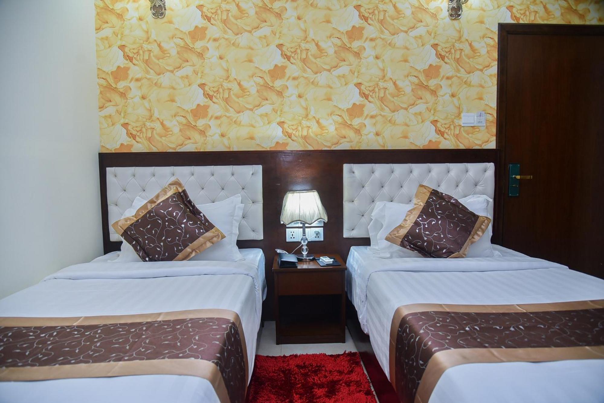 Hotel Crystal Rose - Sylhet Exterior foto